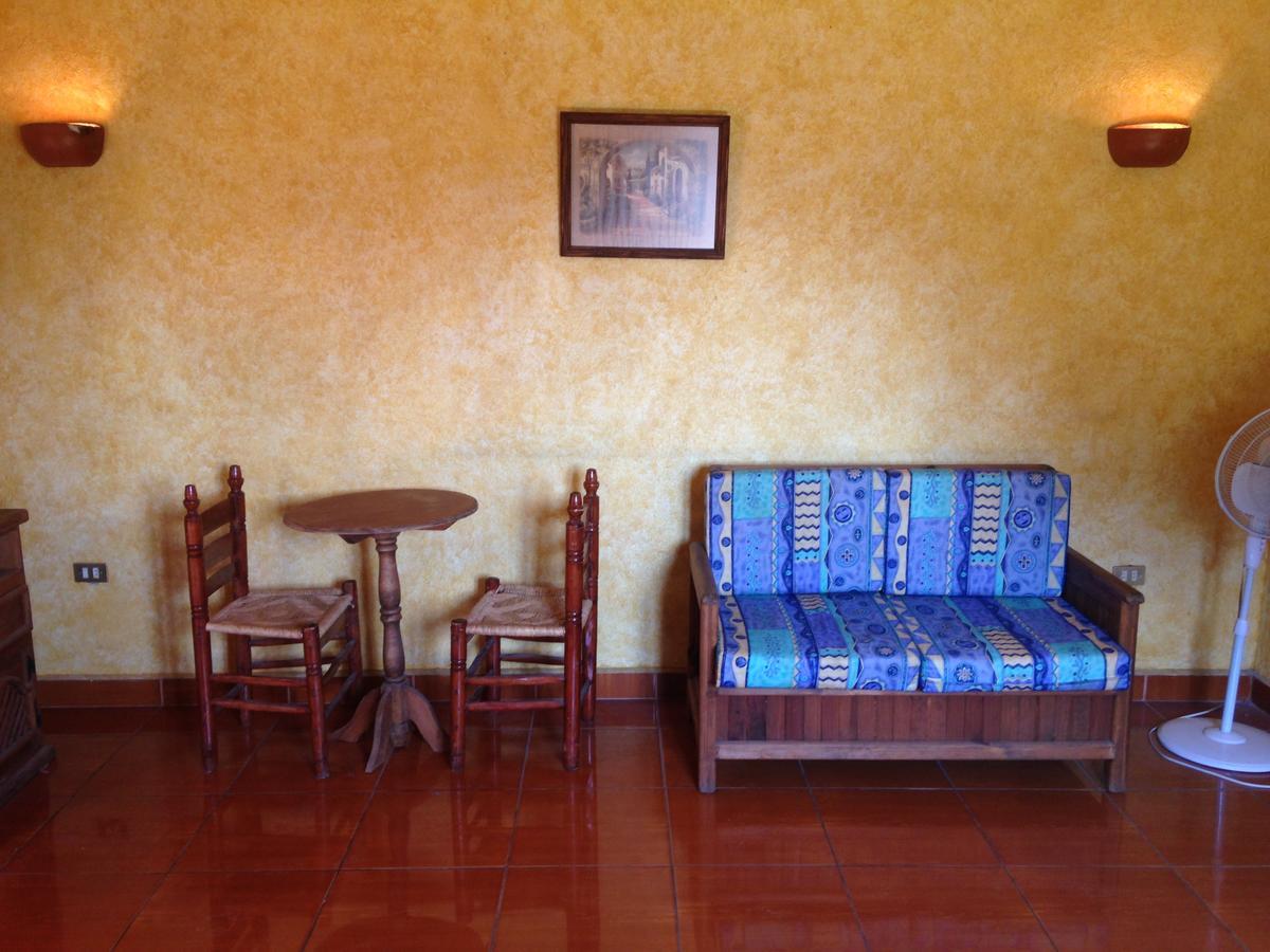 Hotel Hospedaje Ornelas Tepoztlán Esterno foto